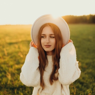 Сотрудник Олеся Ланина